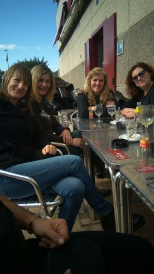 Se puede ser más guapas?????imposible...Mystica, Killa, Terremoto, Mafalda y Inés